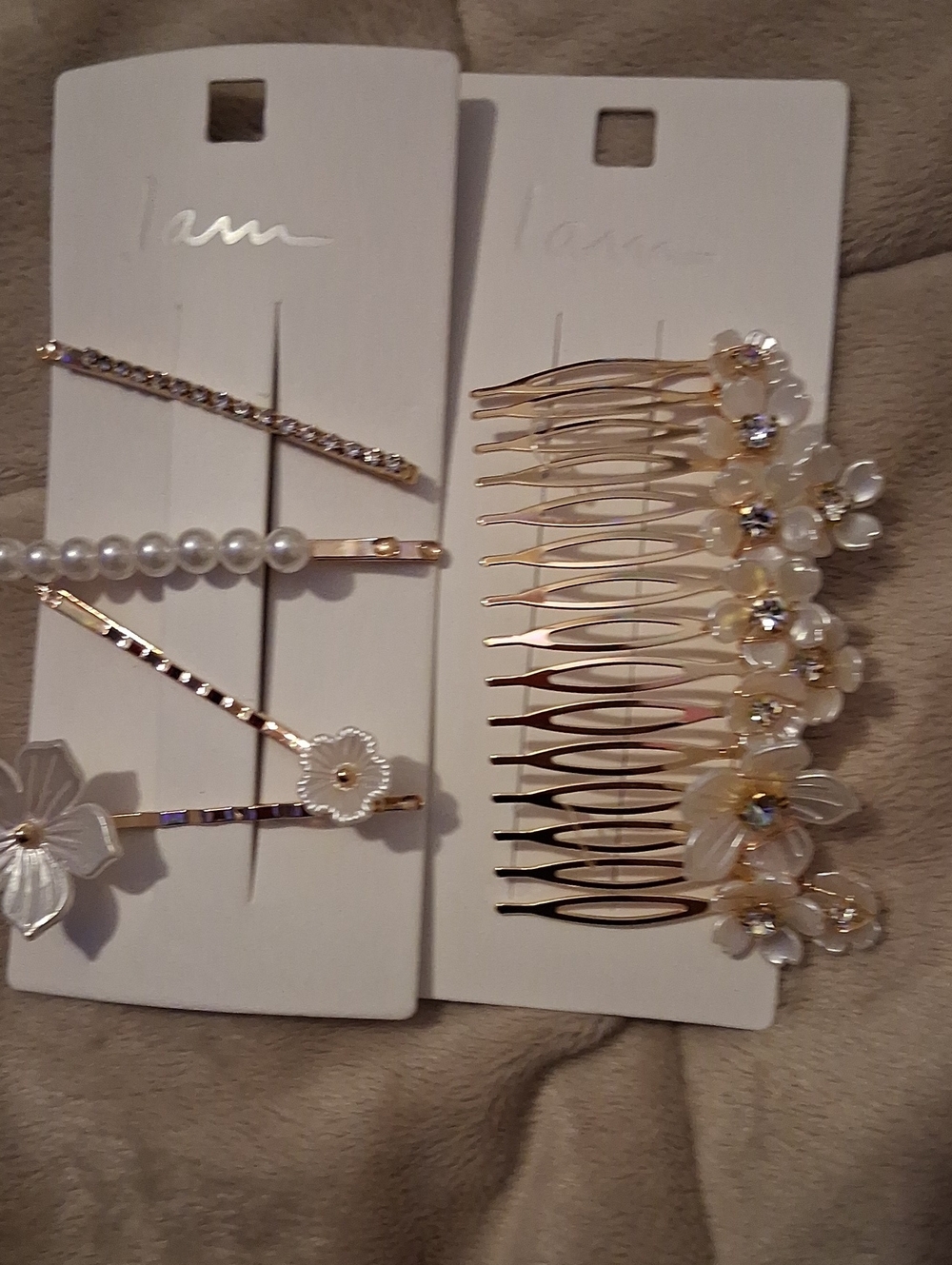 I AM HAIR JEWELRY